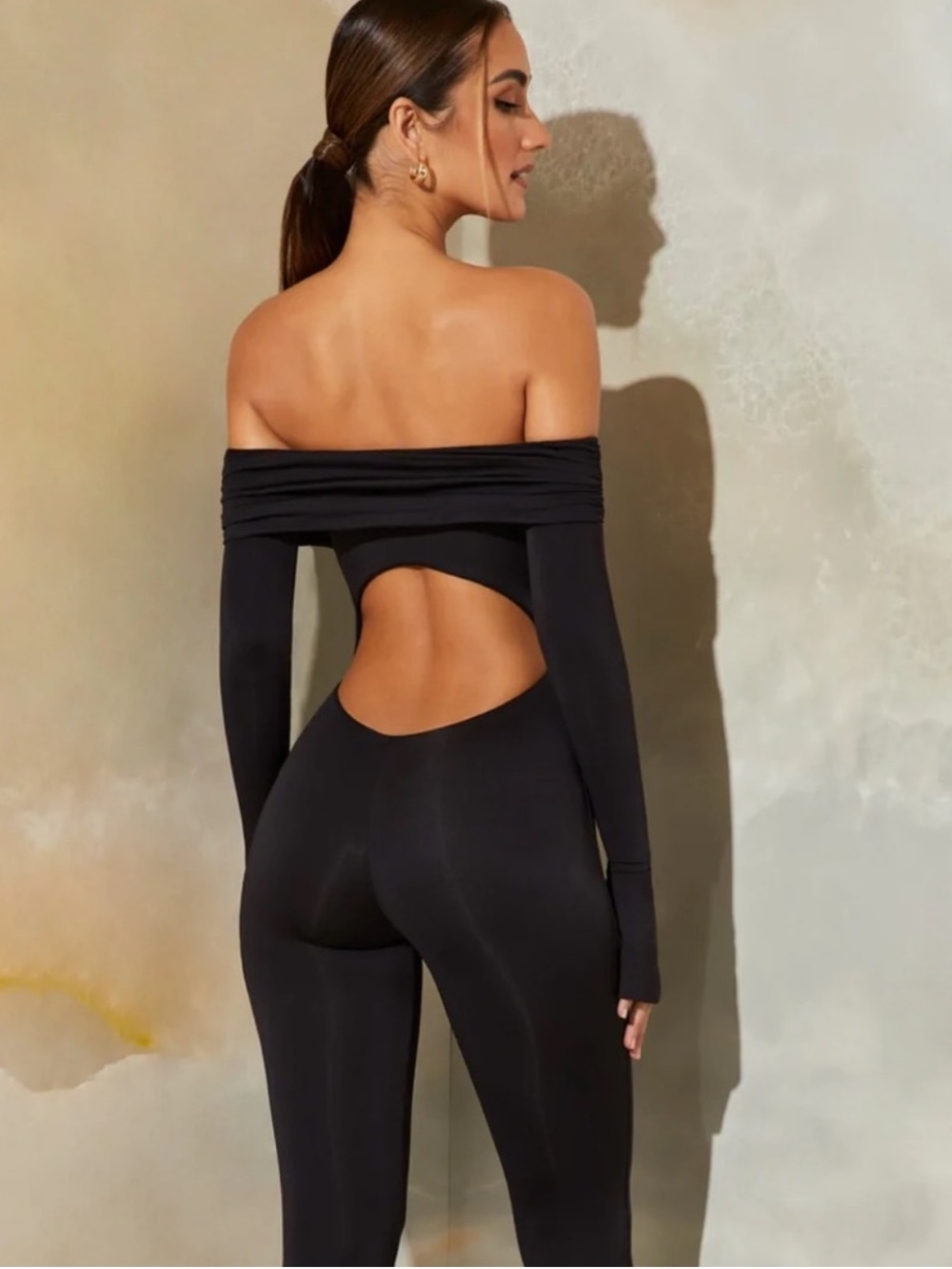 Oh Polly Reeva Petite Long Sleeve Open Back Jumpsuit in Black | 4